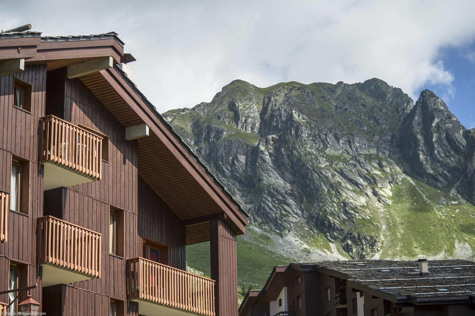 Résidence Pierre&Vacances Les Chalets des Arolles Macot-la-Plagne Esterno foto