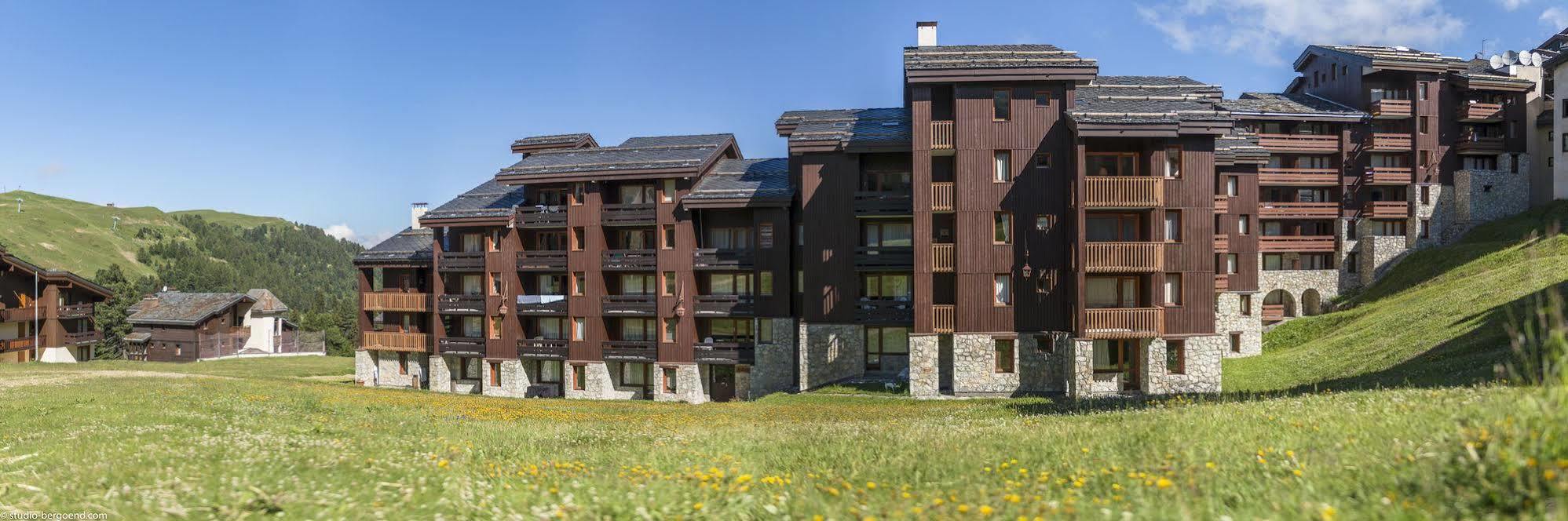 Résidence Pierre&Vacances Les Chalets des Arolles Macot-la-Plagne Esterno foto
