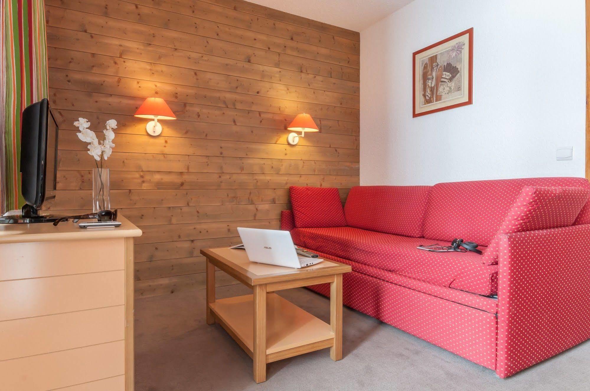 Résidence Pierre&Vacances Les Chalets des Arolles Macot-la-Plagne Esterno foto